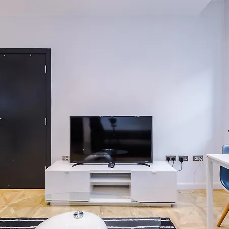 53 The Calls Lägenhet